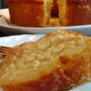 Bolo de limão