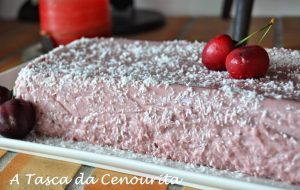 PUDIM DE CEREJA E CÔCO