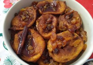 Rabanadas com calda de vinho