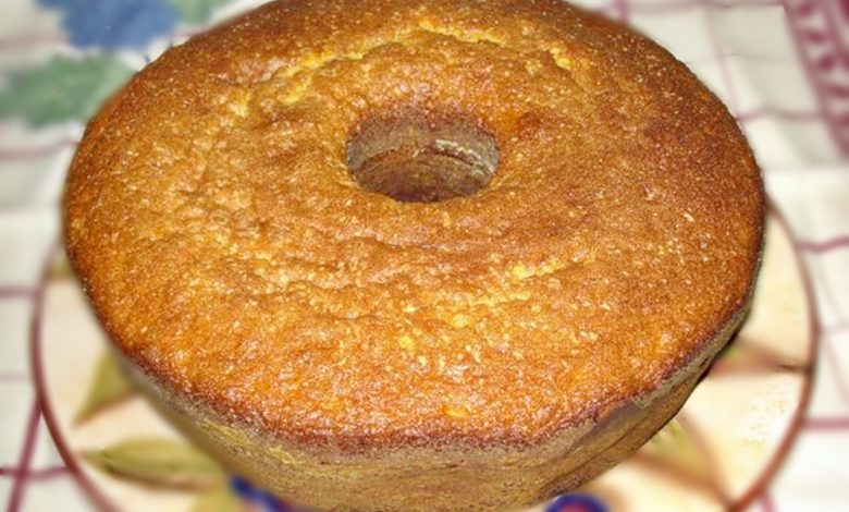 Bolo de Mel e Canela