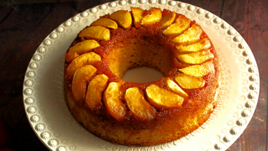 BOLO DE MAÇÃ E CANELA