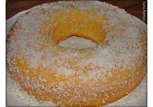 Bolo de Coco Húmido