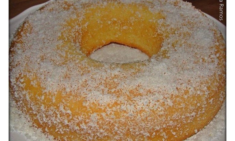 Bolo de Coco Húmido