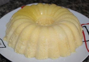 Pudim de Gelatina de Ananás